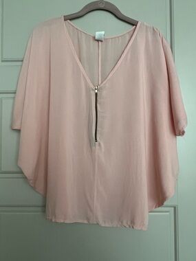 Swell flowy top